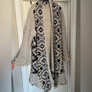 Venus X-Large Open Sweater